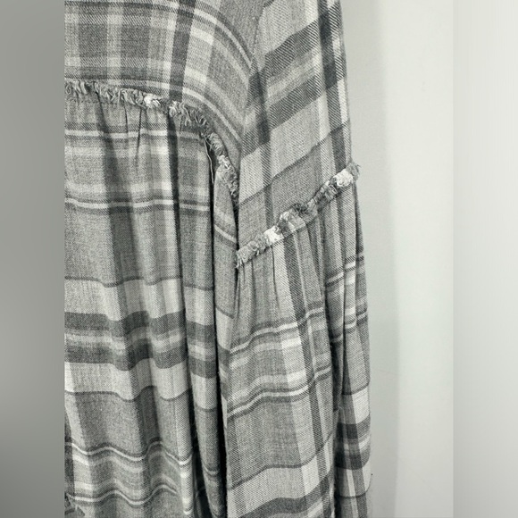 Cloth & Stone Anthropologie Gray White Plaid Top Pleats XS Cropped | G1868 - Picture 8 of 9